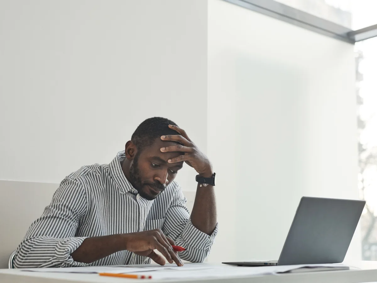 cliente insatisfeito com problemas